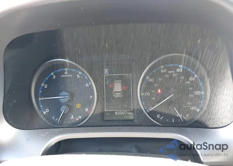 2018 Toyota Rav4 Xle z USA, uszkodzony, nr VIN JTMRFREV9JJ203012